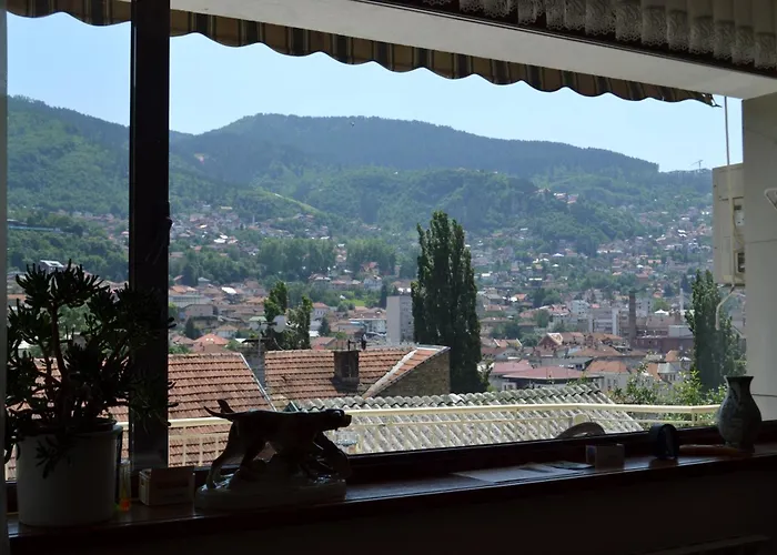 Avlija Garden Gem - Free Parking * 塞拉耶佛